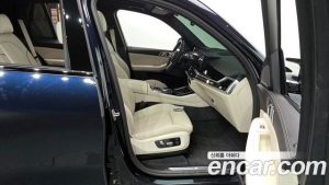 BMW X5 xDrive 40i M Sport 2025 года из Южной Кореи