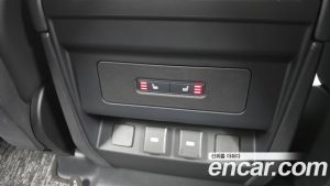 Land Rover Defender 110 D250 SE 2023 года из Южной Кореи