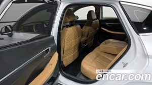 Hyundai Sonata 2.0 LPG 2024 года из Южной Кореи