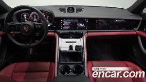 Porsche Panamera 2.9 AWD 2025 года из Южной Кореи