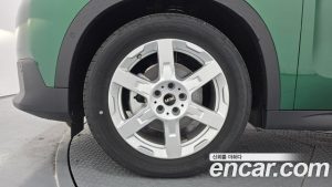 Mini Countryman E CLASSIC 2025 года из Южной Кореи
