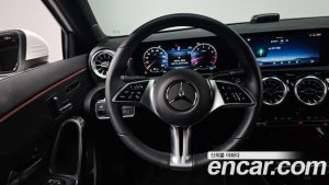 Mercedes-Benz A-Class A220 SEDAN 2025 года из Южной Кореи