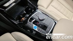 BMW iX3 M Sport 2025 года из Южной Кореи