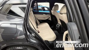 BMW iX3 M Sport 2025 года из Южной Кореи