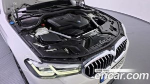 BMW 5-Series 520i M Sport 2023 года из Южной Кореи
