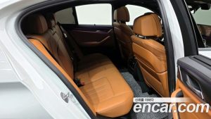 BMW 5-Series 520i M Sport 2023 года из Южной Кореи