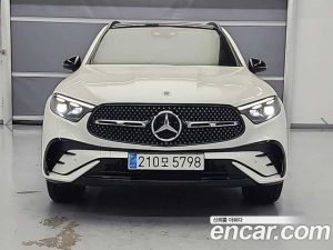 Mercedes-Benz GLC-Class GLC300 4MATIC AMG Line 2023 года из Южной Кореи