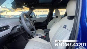 Mini Cooper 5Door Favoured 2025 года из Южной Кореи