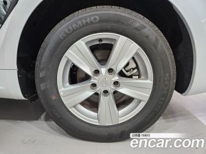 Renault-KoreaSamsung SM6 2.0 LPe SE 2025 года из Южной Кореи