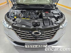 Renault-KoreaSamsung SM6 2.0 LPe SE 2025 года из Южной Кореи