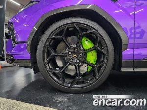 Lamborghini Urus 4.0 V8 Performante 2024 года из Южной Кореи
