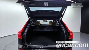 Volvo XC60 B6 ULTIMATE Bright 2024 года из Южной Кореи