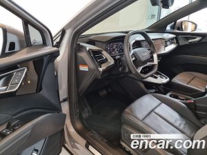 Audi Q4 e-tron 45 Premium 2025 года из Южной Кореи