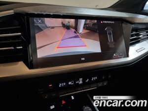 Audi Q4 e-tron 45 Premium 2025 года из Южной Кореи