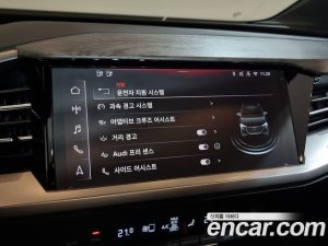 Audi Q4 e-tron 45 Premium 2025 года из Южной Кореи