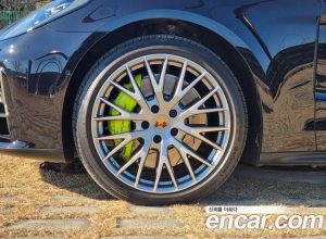 Porsche Panamera 2.9 AWD 2025 года из Южной Кореи