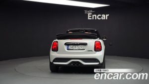 Mini Cooper Convertible CLASSIC 2024 года из Южной Кореи