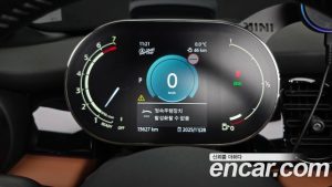 Mini Cooper Convertible CLASSIC 2024 года из Южной Кореи