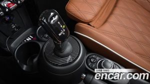 Mini Cooper Convertible CLASSIC 2024 года из Южной Кореи