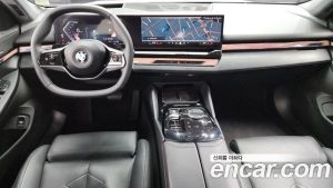 BMW 5-Series 530i xDrive 2024 года из Южной Кореи