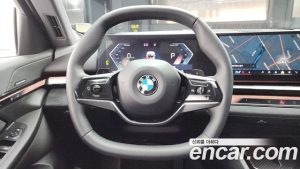 BMW 5-Series 530i xDrive 2024 года из Южной Кореи