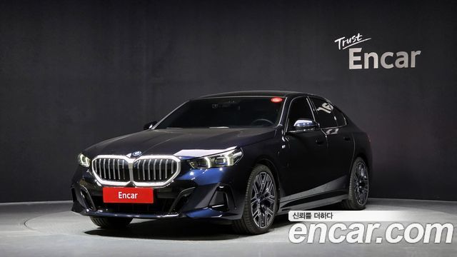 BMW 5-Series 530e M Sport 2024 года из Кореи