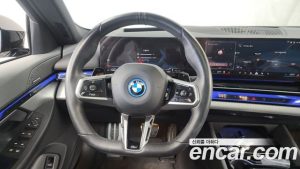 BMW 5-Series 530e M Sport 2024 года из Южной Кореи