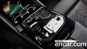 BMW 5-Series 520i M Sport 2025 года из Южной Кореи