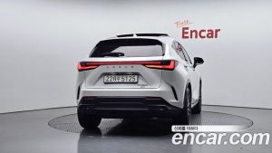Lexus NX Luxury 2025 года из Южной Кореи