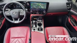 Lexus NX Luxury 2025 года из Южной Кореи