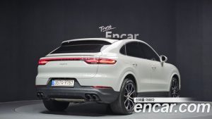 Porsche Cayenne 3.0 Coupe 2023 года из Южной Кореи