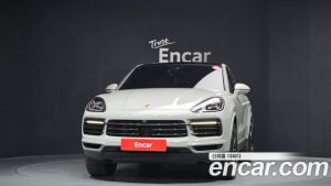 Porsche Cayenne 3.0 Coupe 2023 года из Южной Кореи