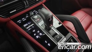 Porsche Cayenne 3.0 Coupe 2023 года из Южной Кореи