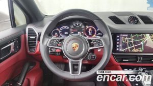 Porsche Cayenne 3.0 Coupe 2023 года из Южной Кореи