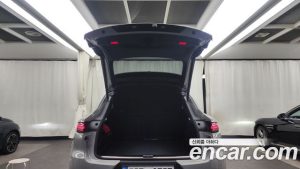 Porsche Cayenne 3.0 Coupe 2023 года из Южной Кореи