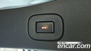 Renault-KoreaSamsung QM6 2.0 LPe LE Signature 2WD 2022 года из Южной Кореи