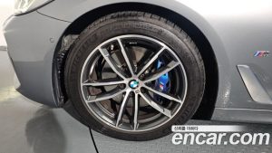 BMW 5-Series 520i M Sport 2023 года из Южной Кореи