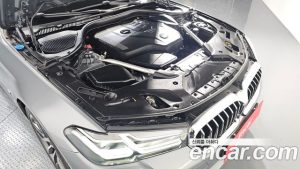 BMW 5-Series 520i M Sport 2023 года из Южной Кореи