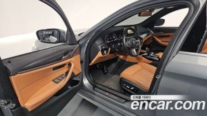 BMW 5-Series 520i M Sport 2023 года из Южной Кореи