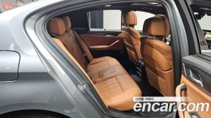 BMW 5-Series 520i M Sport 2023 года из Южной Кореи