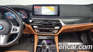 BMW 5-Series 520i M Sport 2023 года из Южной Кореи