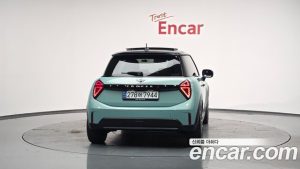 Mini Cooper Favoured 2025 года из Южной Кореи