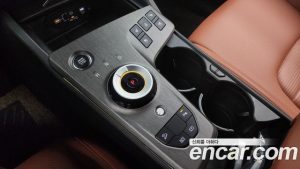Kia Sportage HEV 1.6 2WD 2025 года из Южной Кореи