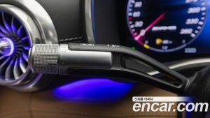 Mercedes-Benz SL-Class AMG SL63 4MATIC+ 2024 года из Южной Кореи