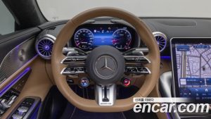 Mercedes-Benz SL-Class AMG SL63 4MATIC+ 2024 года из Южной Кореи