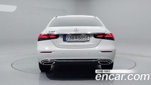 Mercedes-Benz E-Class E250 Exclusive 2023 года из Южной Кореи
