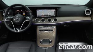Mercedes-Benz E-Class E250 Exclusive 2023 года из Южной Кореи