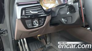 BMW 5-Series 530i M Sport 2023 года из Южной Кореи