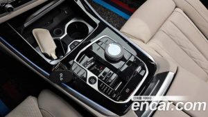 BMW X5 xDrive 40i M Sport 2025 года из Южной Кореи