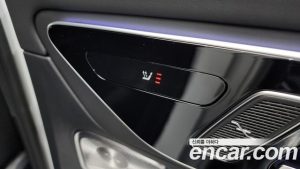 Mercedes-Benz GLC-Class AMG GLC43 4MATIC Coupe 2025 года из Южной Кореи